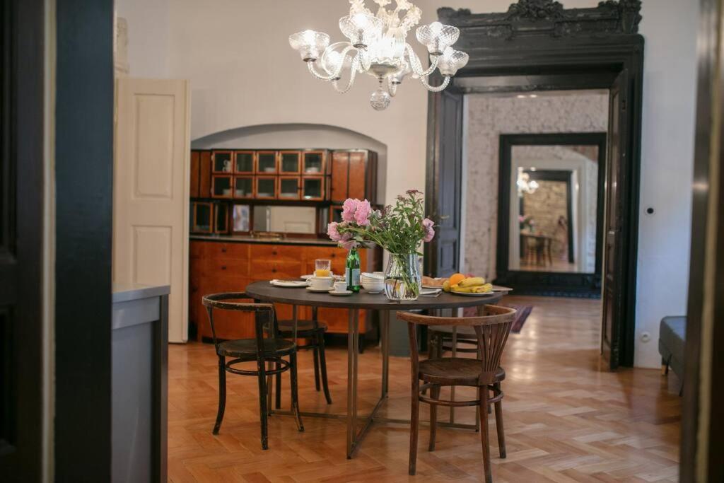 King Charles Apartment Прага Экстерьер фото